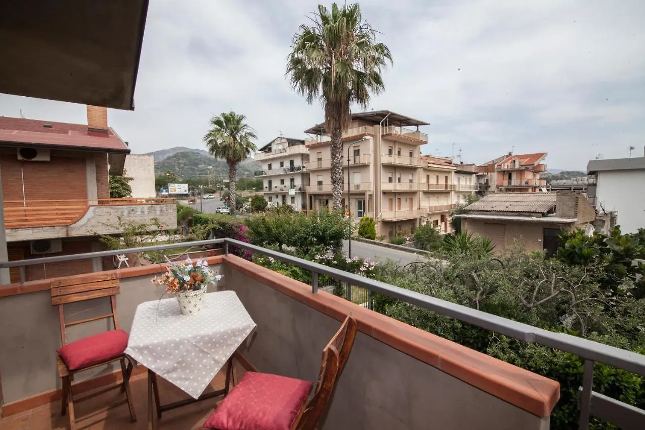 Bed & Breakfast B&B Villa Carmen SantʼAlessio Siculo